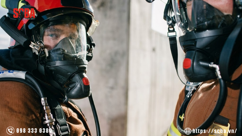 Khi nào nên sử dụng thiết bị trợ thở SCBA trong nhà máy hóa chất?